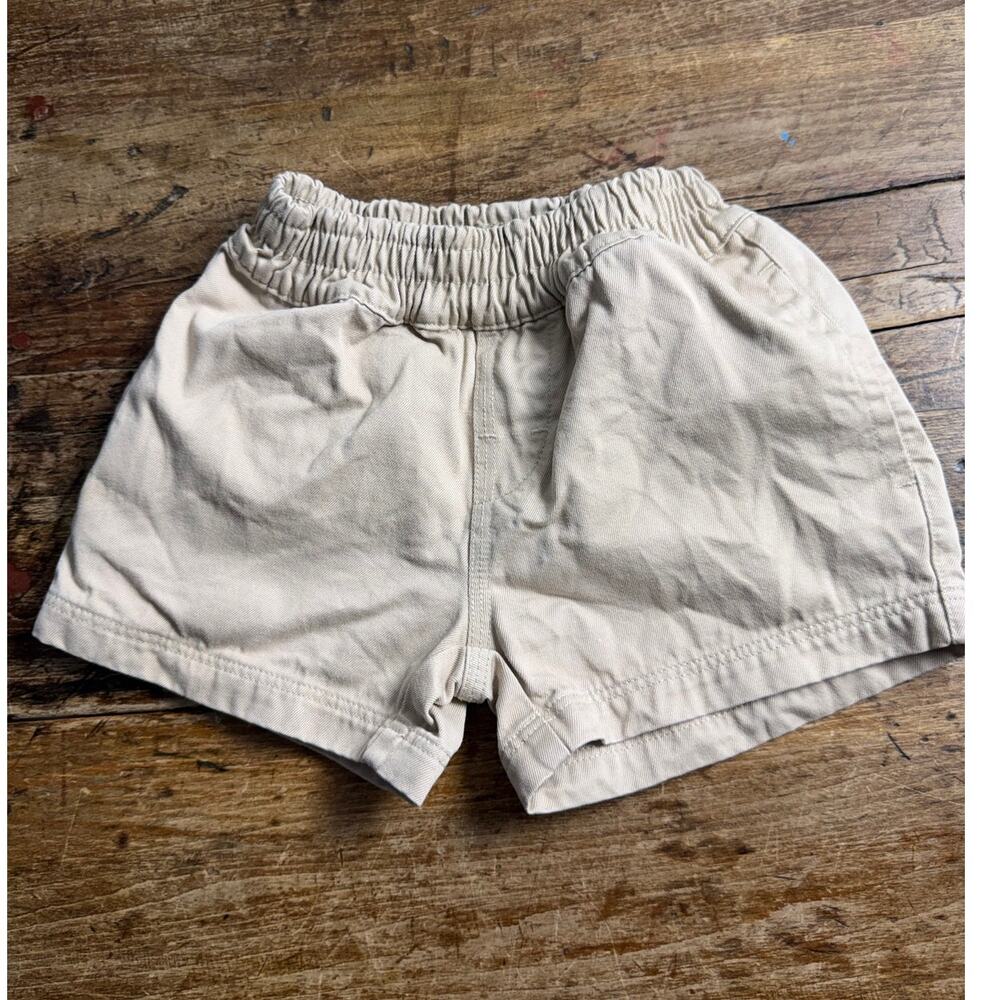 The Beaufort Bonnet Company- Khaki Shorts size 2T